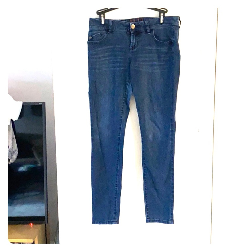 Elle Skinny Jeans